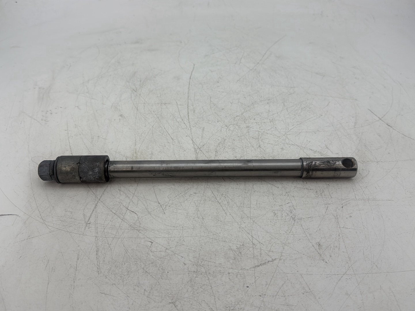 2005 Harley Dyna FXDWG Wide Glide OEM Front Wheel Axle Bolt Shaft