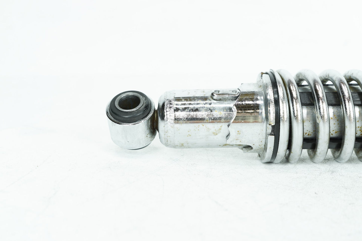2004 - 2013 Harley-Davidson Sportster Low Rear 1 Shock Absorber 54568-04