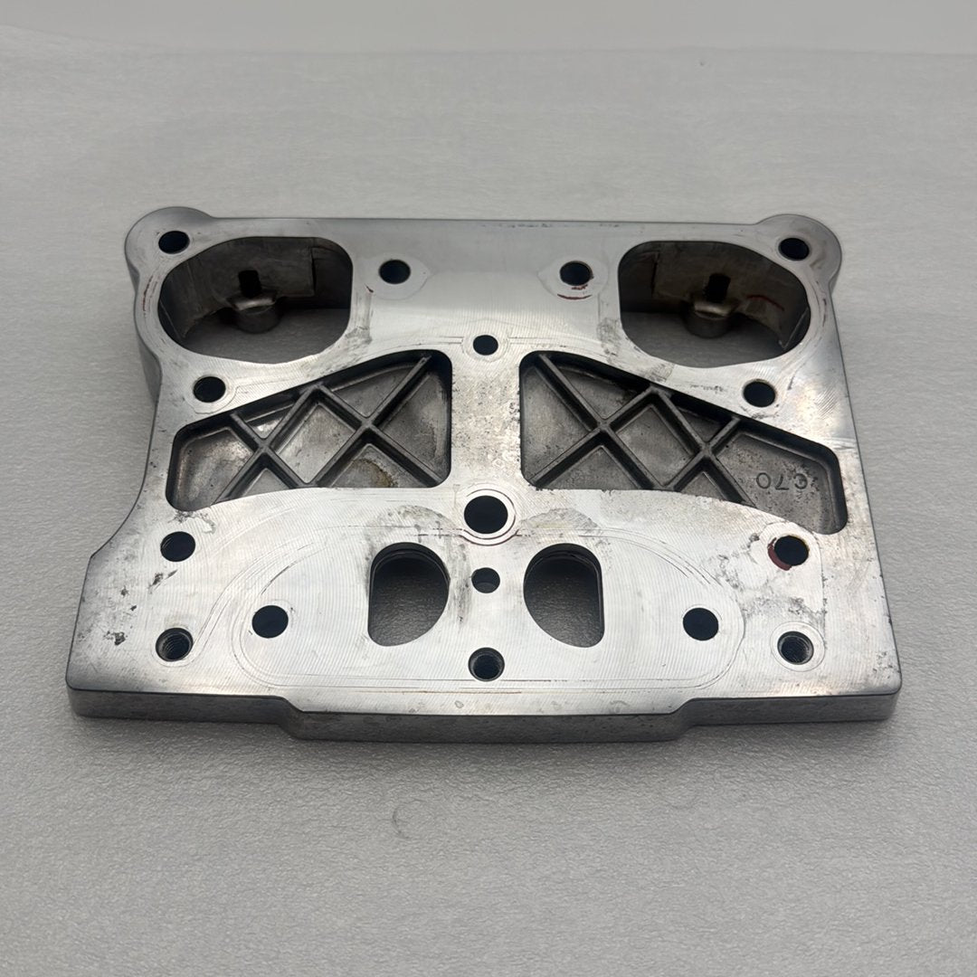 2007 - 2017 Harley-Davidson Dyna Street Bob Twin Cam Lower 1 Rocker Box 17543-99A 17543-99