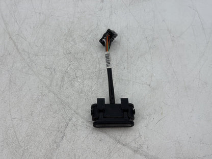2010 Harley Street Glide Touring FLHX OEM Dash Indicator Lamp Wire Plug 68789-96A
