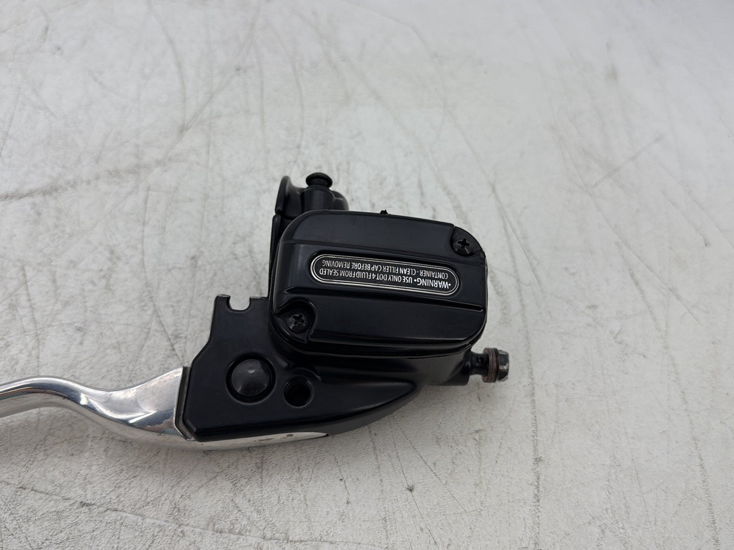 2012 Harley Street Glide Touring FLHX OEM Front Right Brake Lever Master Cylinder