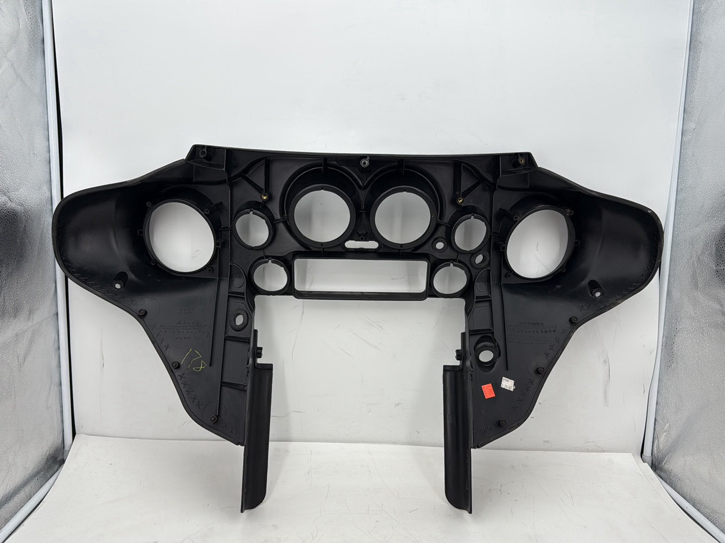 2007 Harley Touring FLHTCU Electra Glide Ultra OEM Front Inner Batwing Fairing Cover