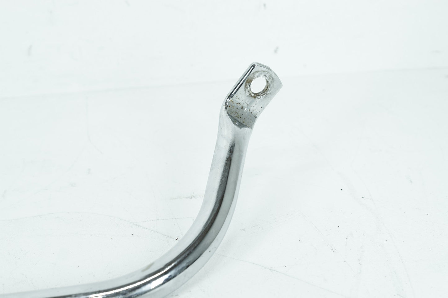 1999 - 2006 Harley-Davidson Touring Street Glide Rear Left Saddlebag Guard Rails Bar 49206-04,
