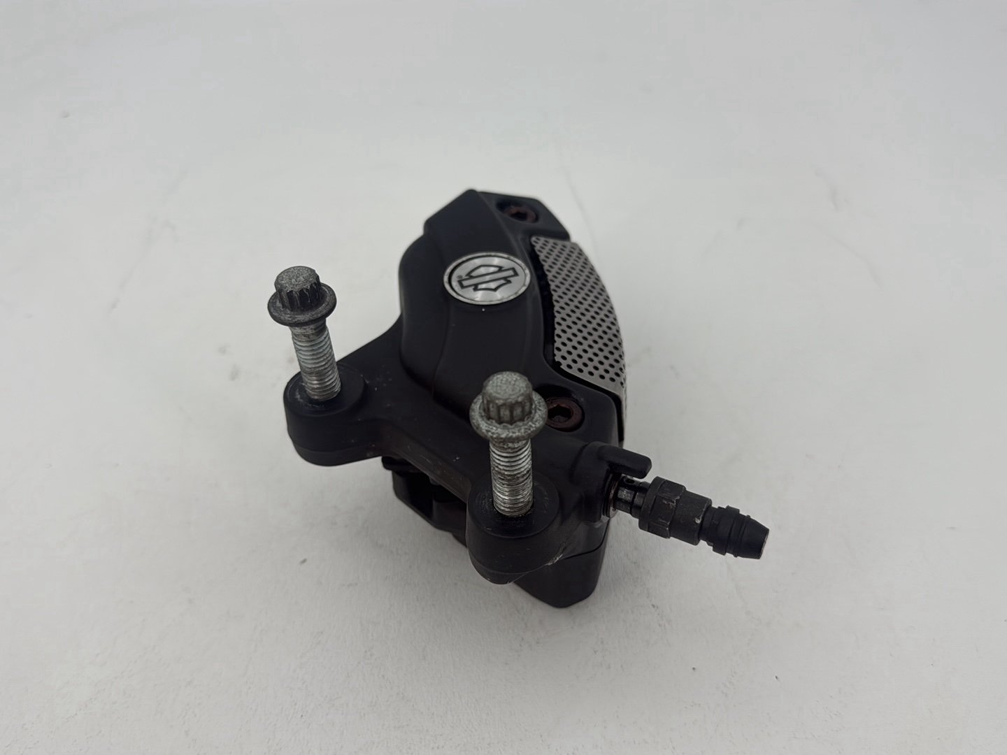 2007 - 2011 Harley-Davidson Touring Street Glide Front Right 1 Brake Caliper 44023-08