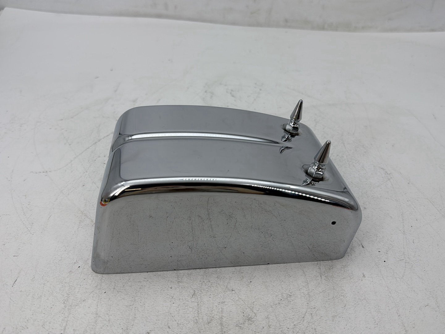 2006 Harley Dyna FXDWGI Wide Glide OEM Electrical Panel Holder Bracket Carrier Caddy