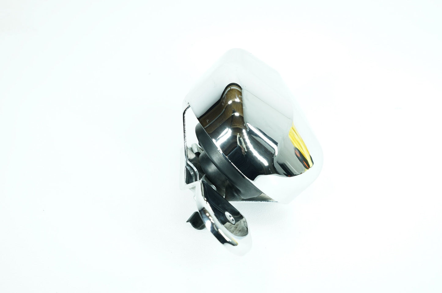 2007 - 2017 Harley-Davidson Dyna Street Bob Horn Signal Klaxon Chrome Cover 61300478
