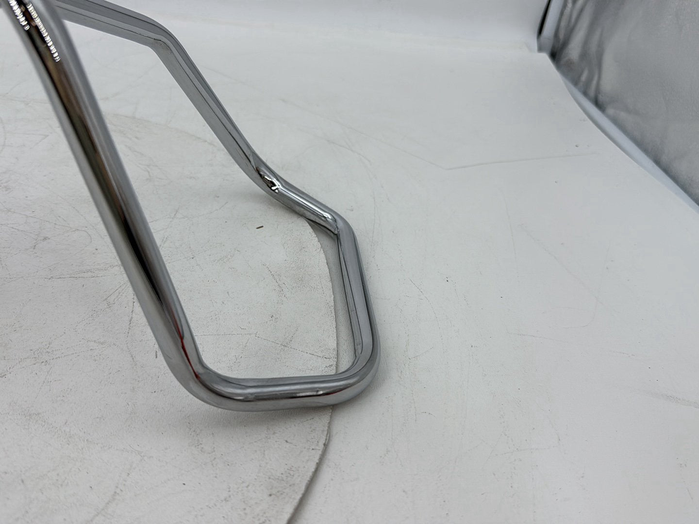 1999 - 2006 Harley-Davidson Touring Electra Glide Ultra Rear Passenger Handrail Grab Bar Hand Rail 91583-99