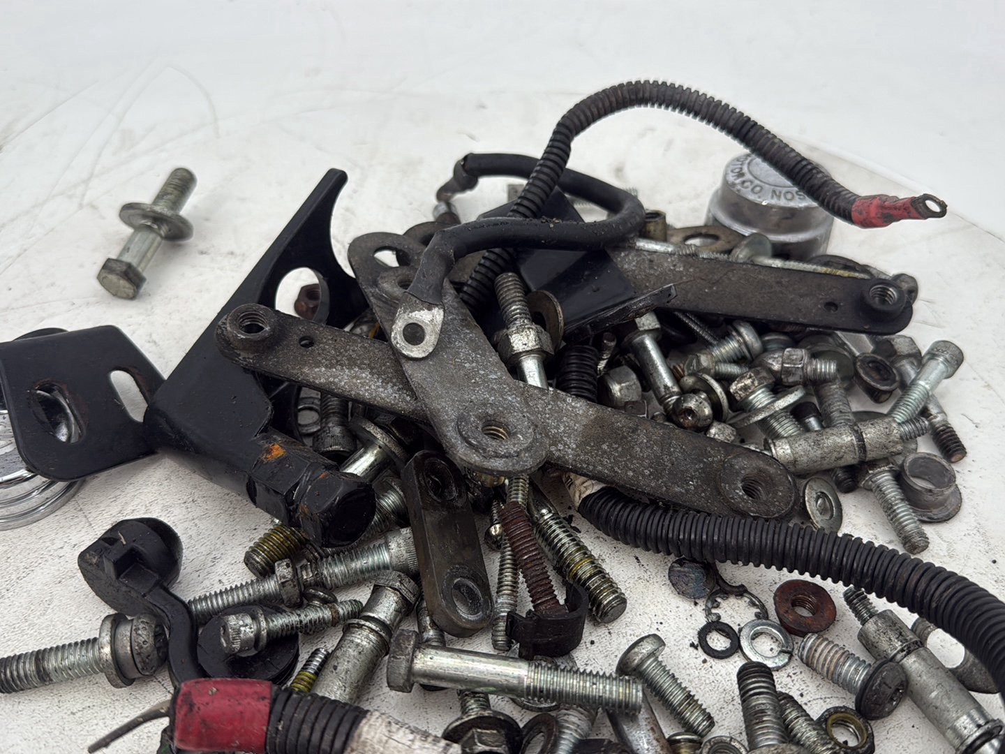 2006 Harley Softail FLSTCI Heritage Classic OEM Hardware Bolts Nuts & Brackets