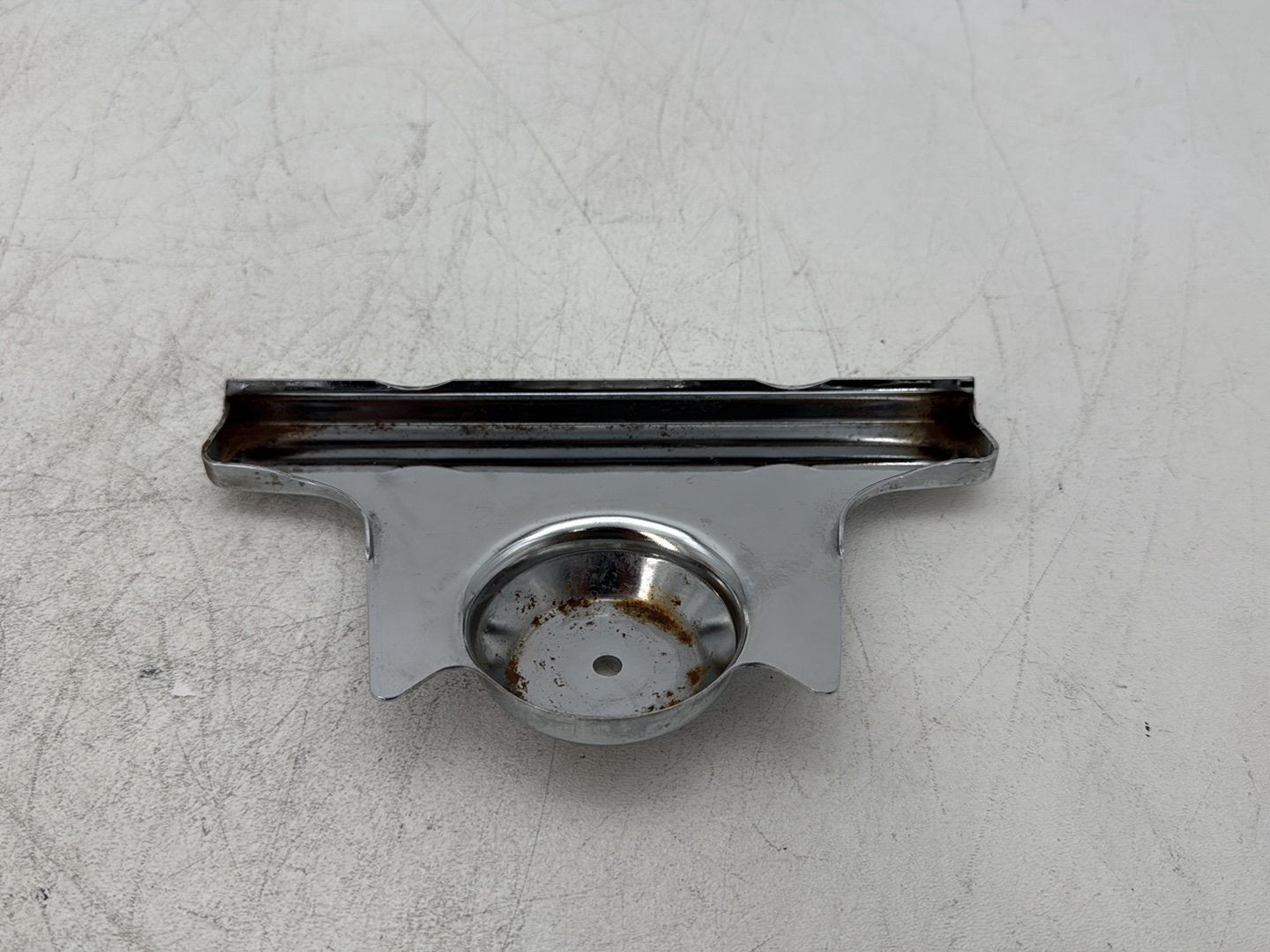 2000 Harley Dyna FXDWG Wide Glide OEM Front Fork Bracket Cover 45685-93