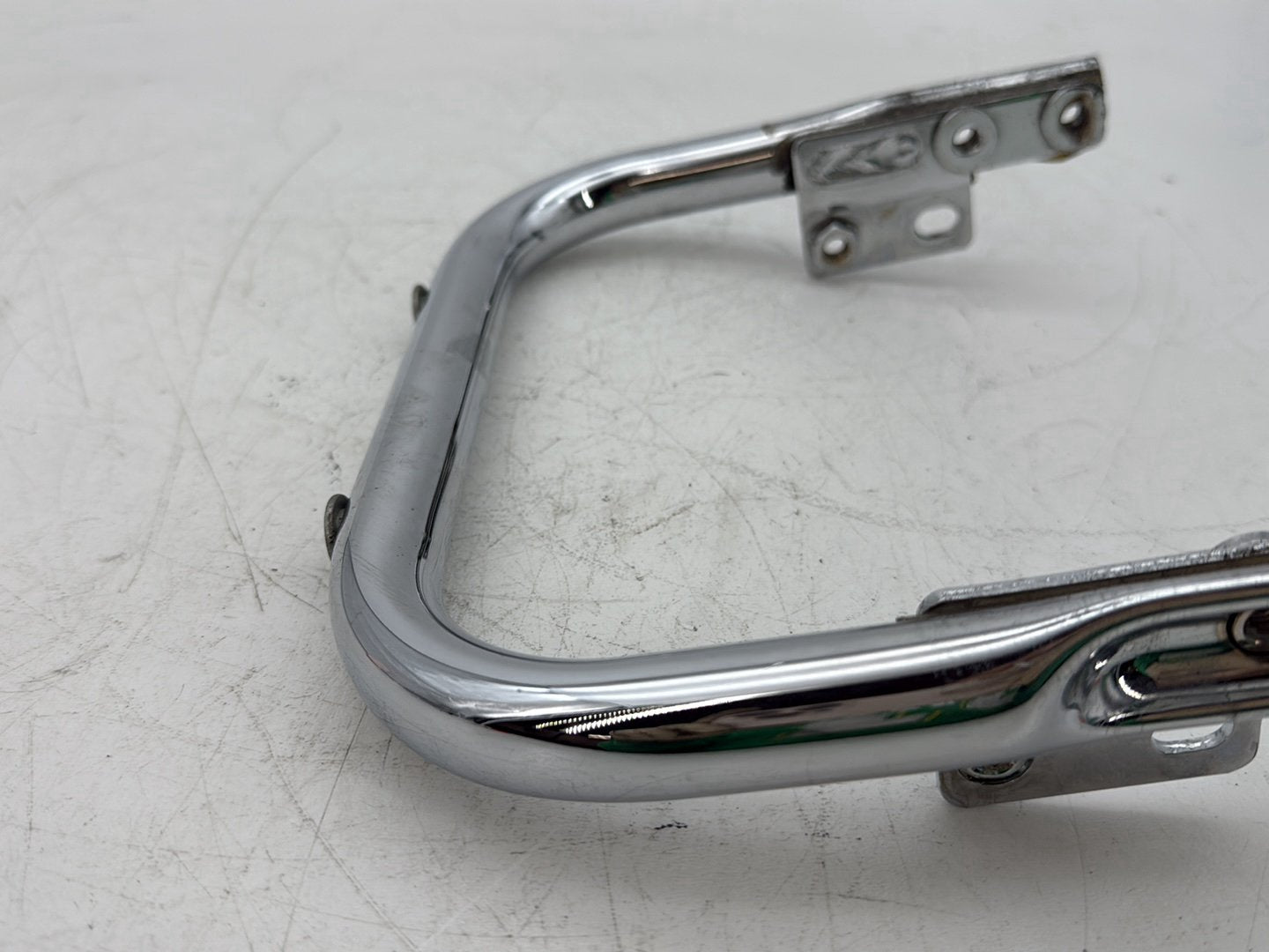 2005 Harley Touring FLHRCI Road King Classic OEM Rear License Plate Support Bar Holder