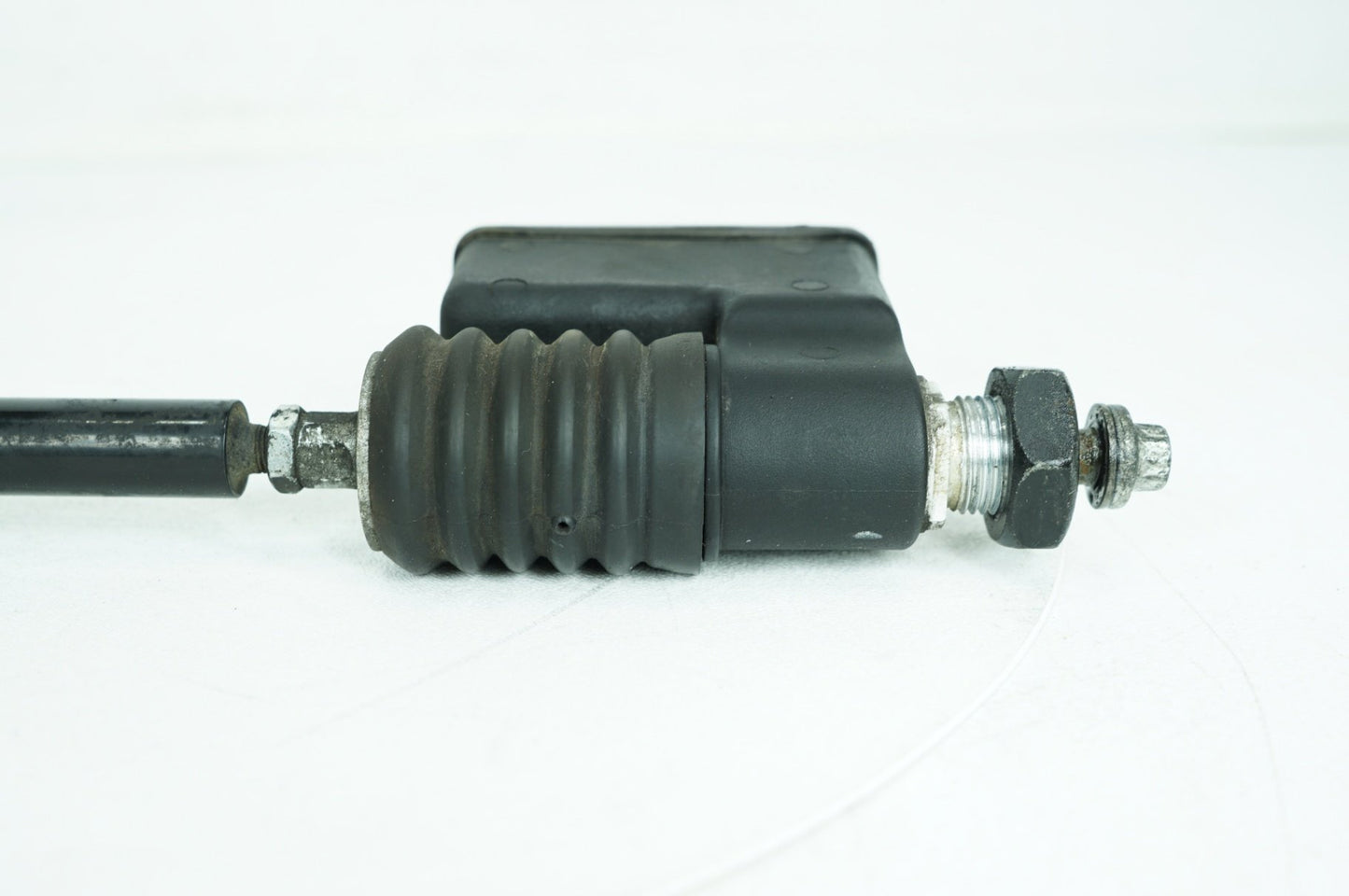 1999 - 2006 Harley-Davidson Dyna Low Rider Rear Brake Master Cylinder Reservoir 42474-90B