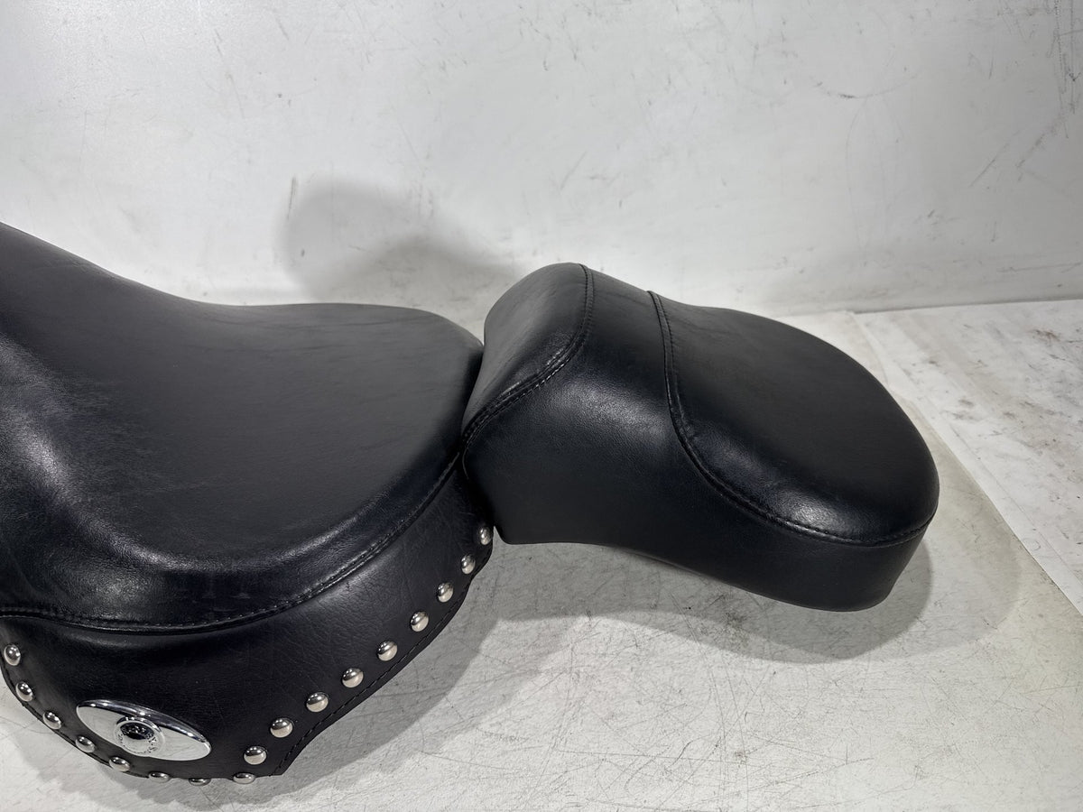 04 Harley Heritage Softail Classic FLSTCI OEM Passenger Rider Driver Seat Saddle