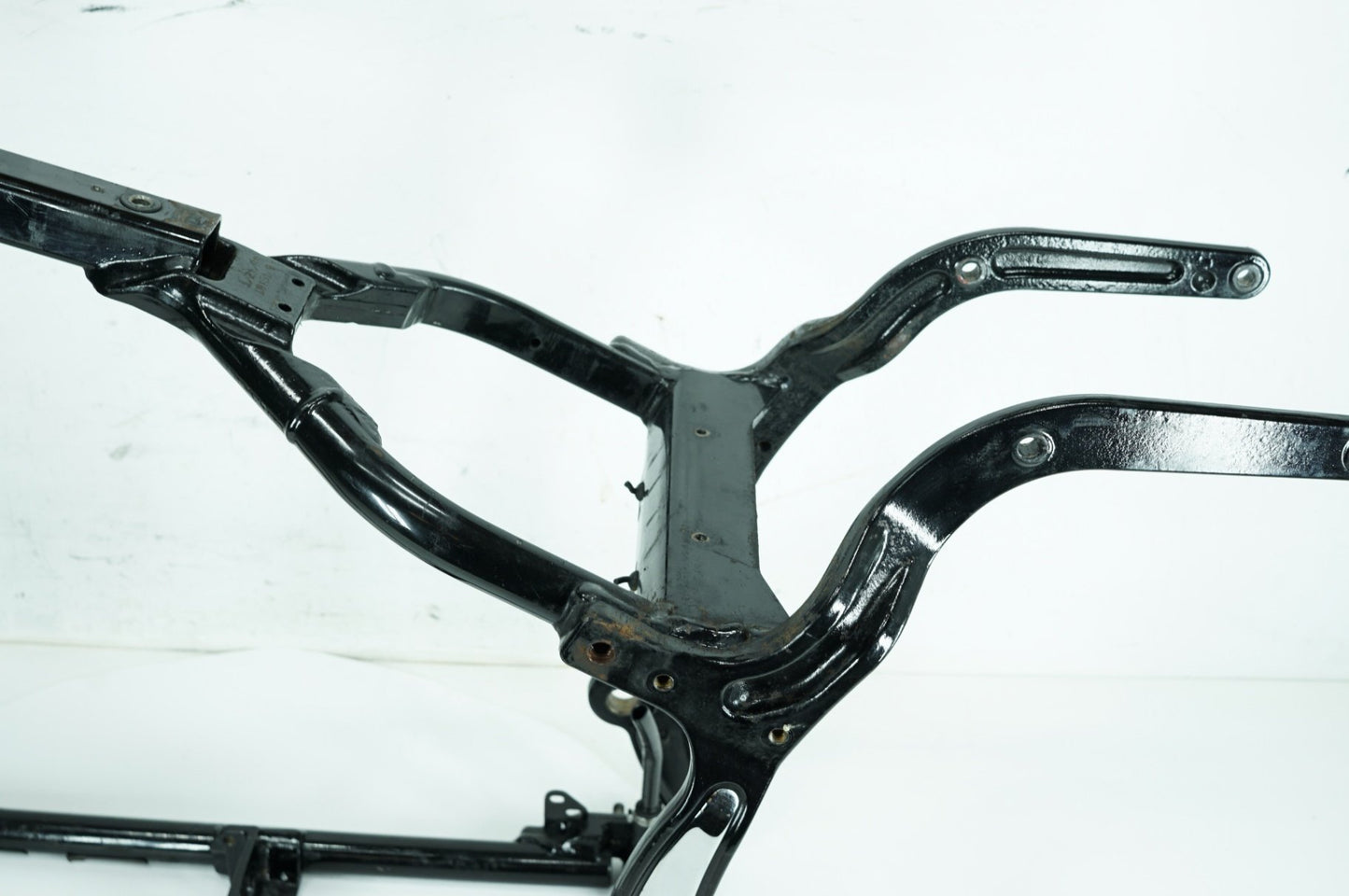 2000 - 2006 Harley-Davidson Softail Heritage Classic Body Main Frame Chassis SLVG 47008-00C