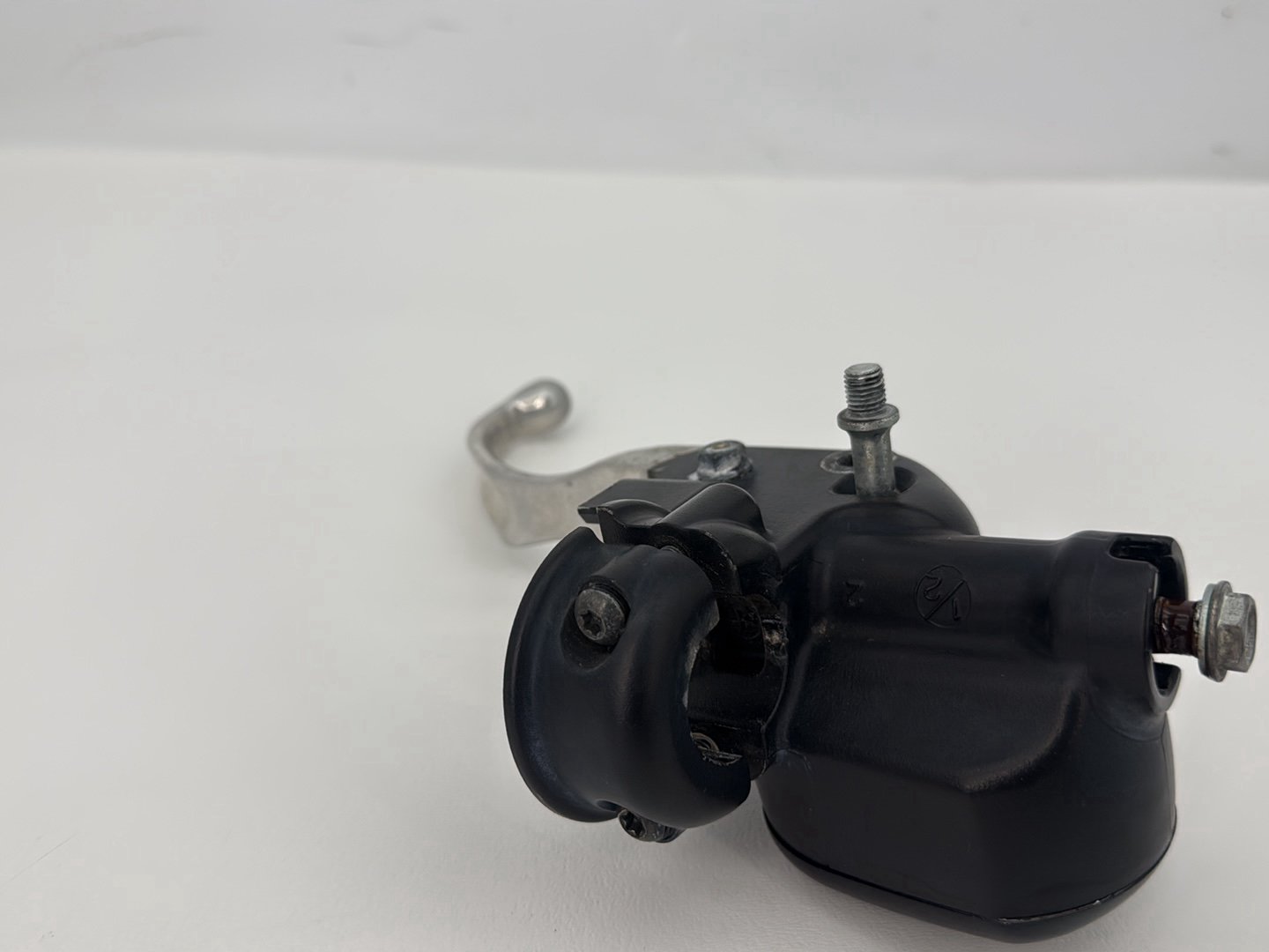 2014 Harley Sportster XL883L 883 SuperLow OEM Front Right Brake Lever Master Cylinder