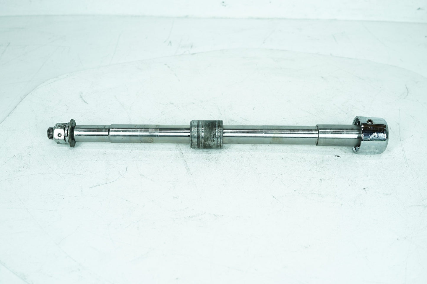 1984 - 1998 Harley-Davidson Touring Road Glide Front Wheel Axle Bolt Shaft 43346-83B