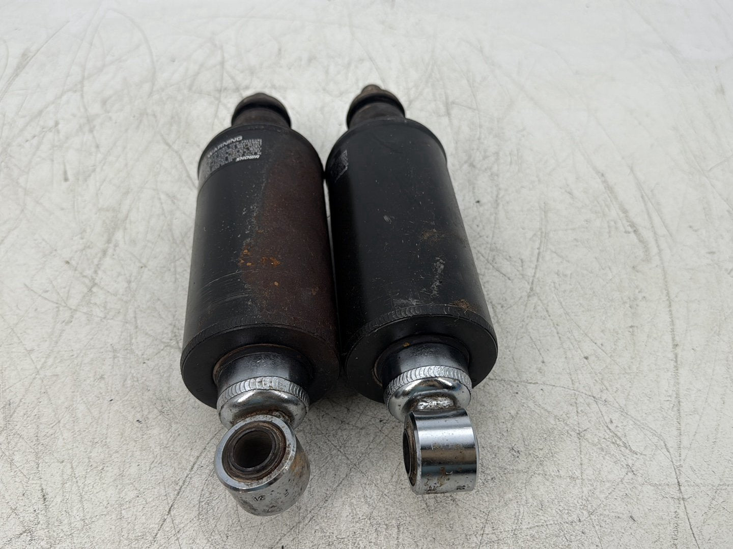 2000 Harley Softail FLSTC Heritage Classic OEM Rear Left Right Shock Absorbers