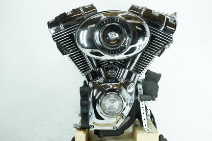 2007 - 2011 Harley-Davidson Touring Street Glide EFI Twin Cam 96 Engine Motor 19261-10
