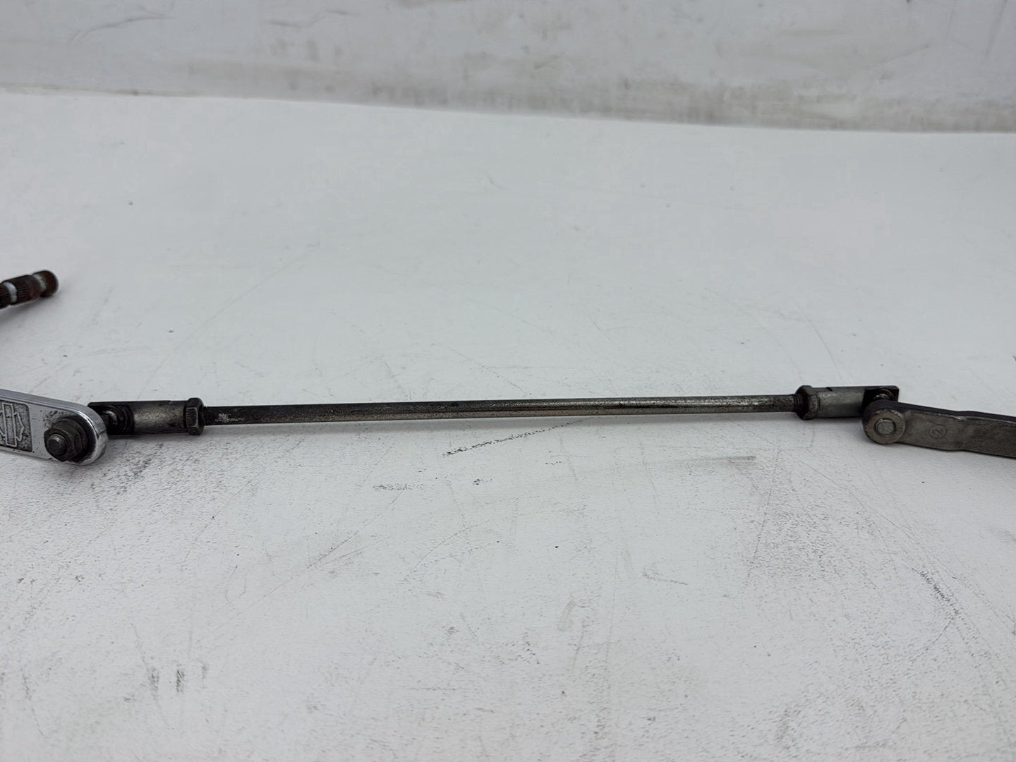 2007 Harley Street Glide Touring FLHX OEM Gear Shifter Lever w/ Rod linkage