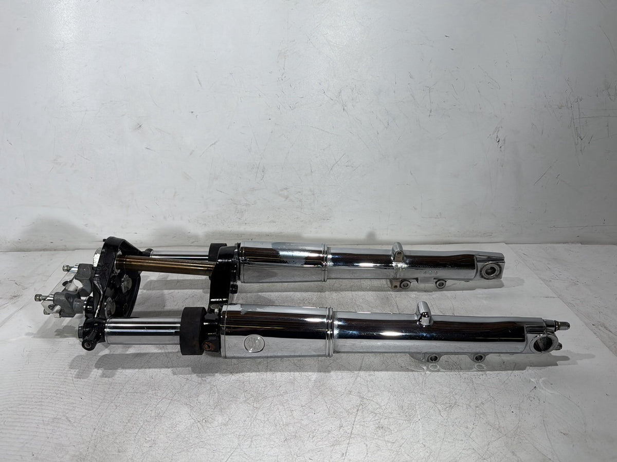 06 Harley Electra Glide Touring Front Triple Tree Set & LH RH Fork Legs Sliders