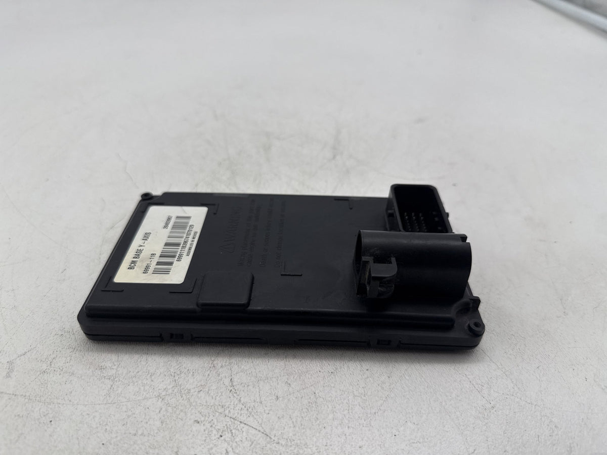 2014 Harley Softail Slim FLS OEM Body Control Module BCU BCM