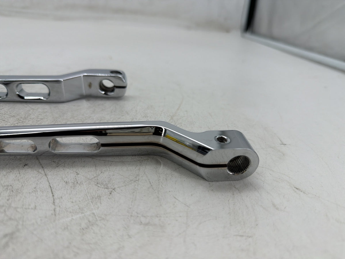 2007 Harley Electra Touring CVO Screamin Eagle Gear Shifter Lever Pedal Pedals