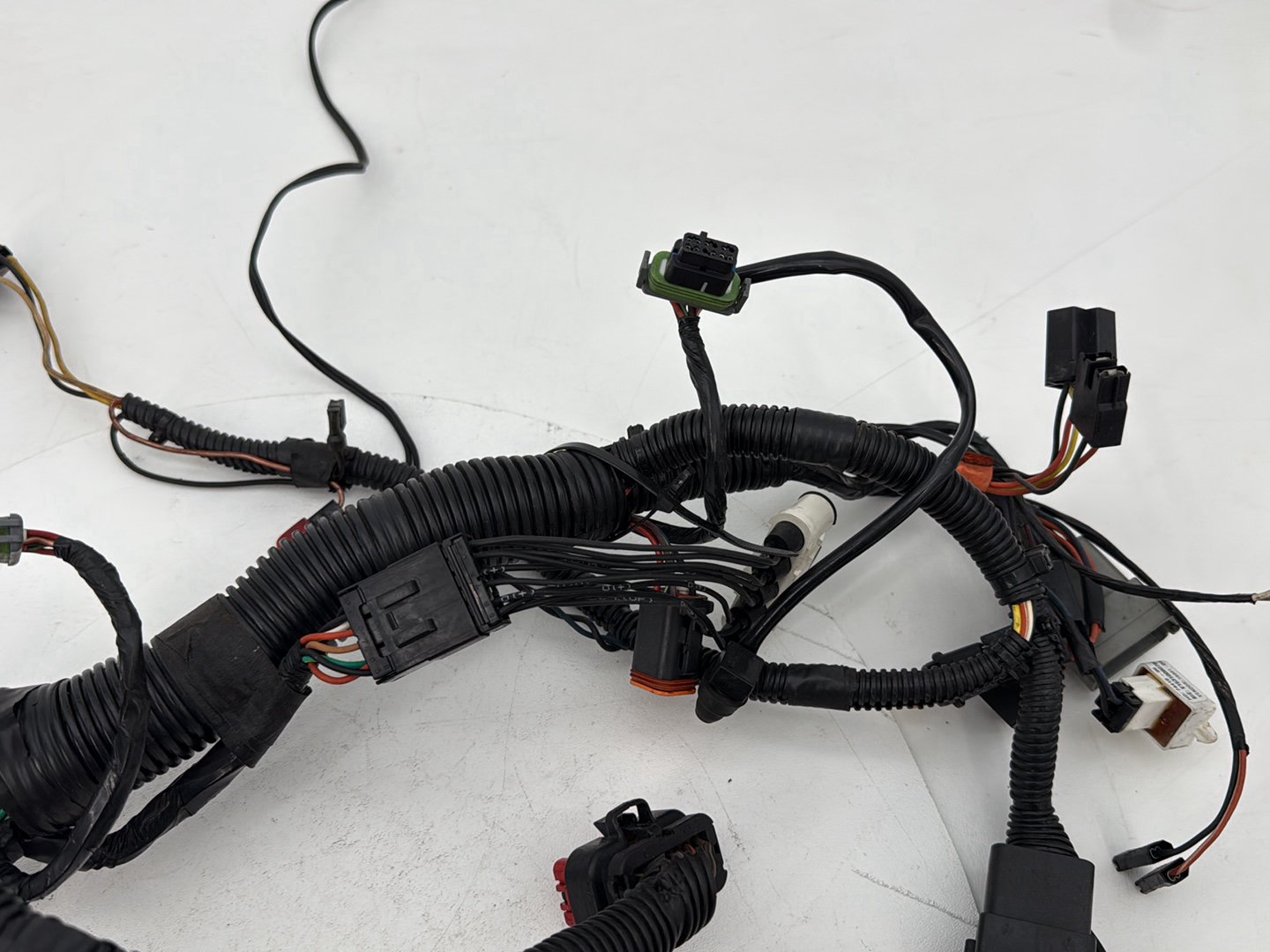 1999 - 2006 Harley-Davidson Touring Electra Glide Ultra Front Sub Wiring Harness Loom Interconnect  	70232-06