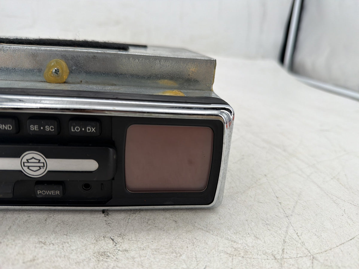 2004 Harley Electra Glide CVO Screamin Eagle Harman Kardon AM FM CD Radio Player