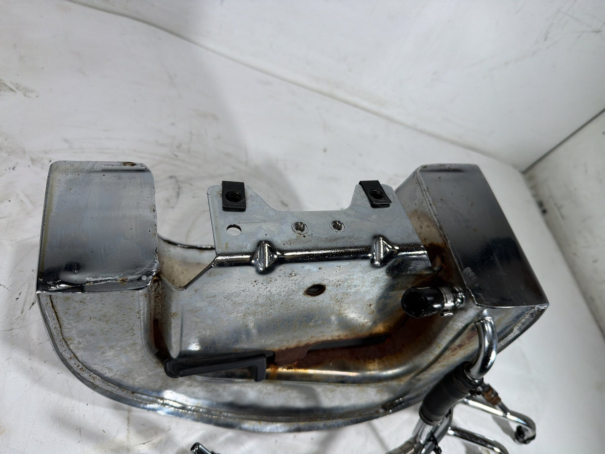 06 Harley Softail Deuce FXSTDI OEM Oil Tank Reservoir Bottle Canister & Dipstick