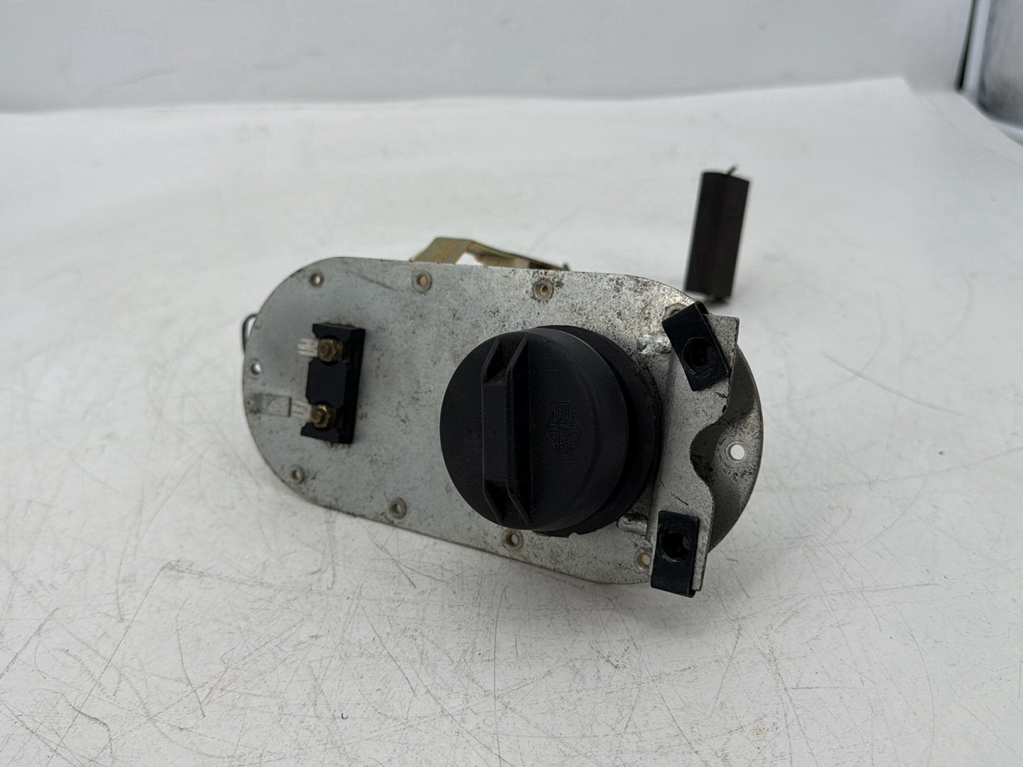 95 Harley Touring Electra Classic OEM Gas Gasoline Fuel Petrol Pump Sending EFI