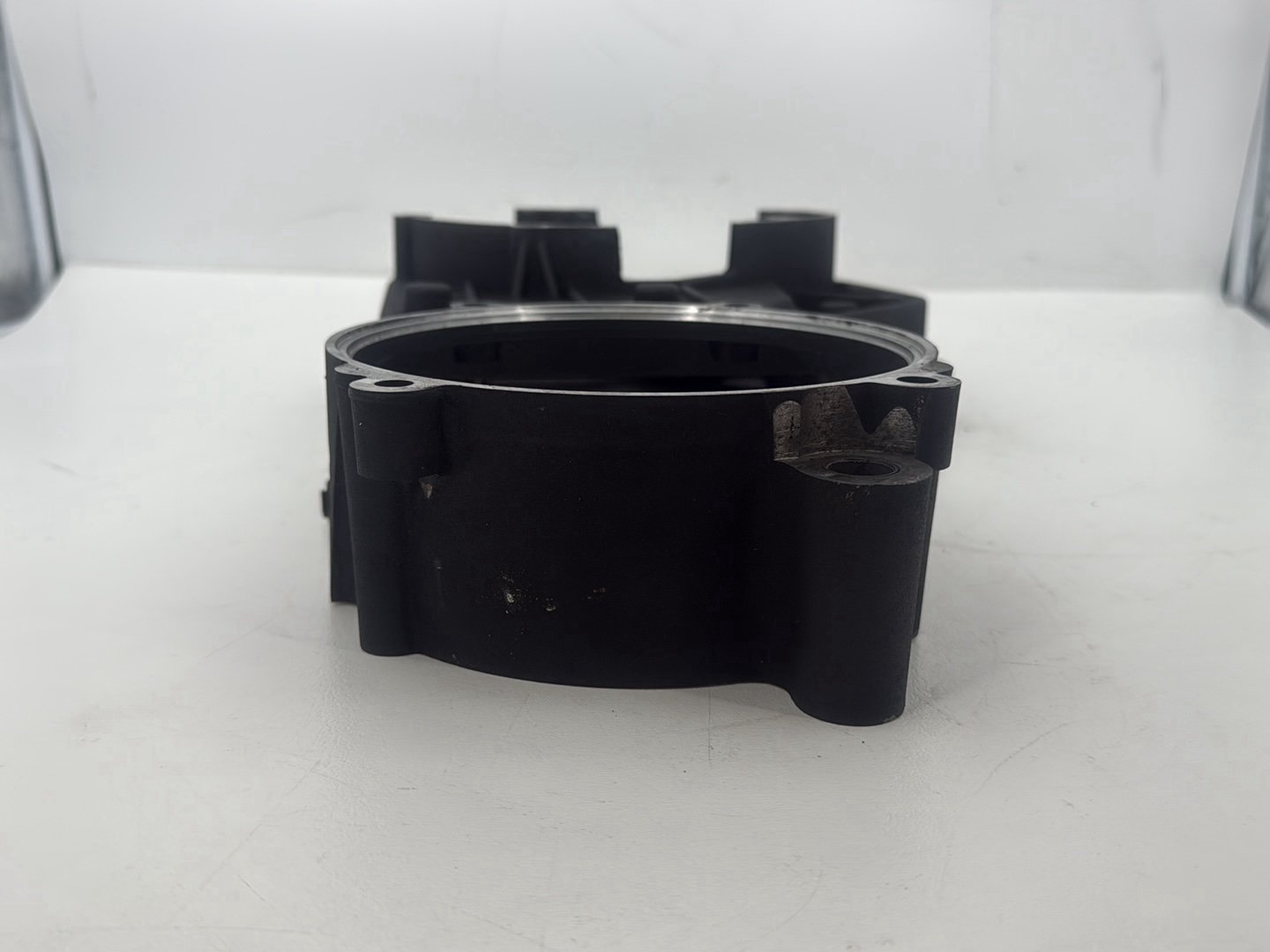 2005 Harley Touring FLHRCI Road King Classic OEM Inner Primary Clutch Cover
