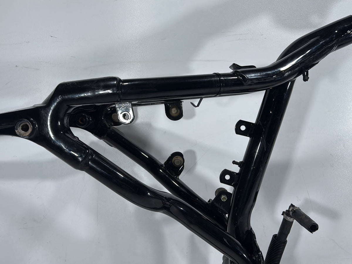 2003 Harley Sportster XL1200C 1200 Custom OEM Body Main Frame Chassis CLN CLR