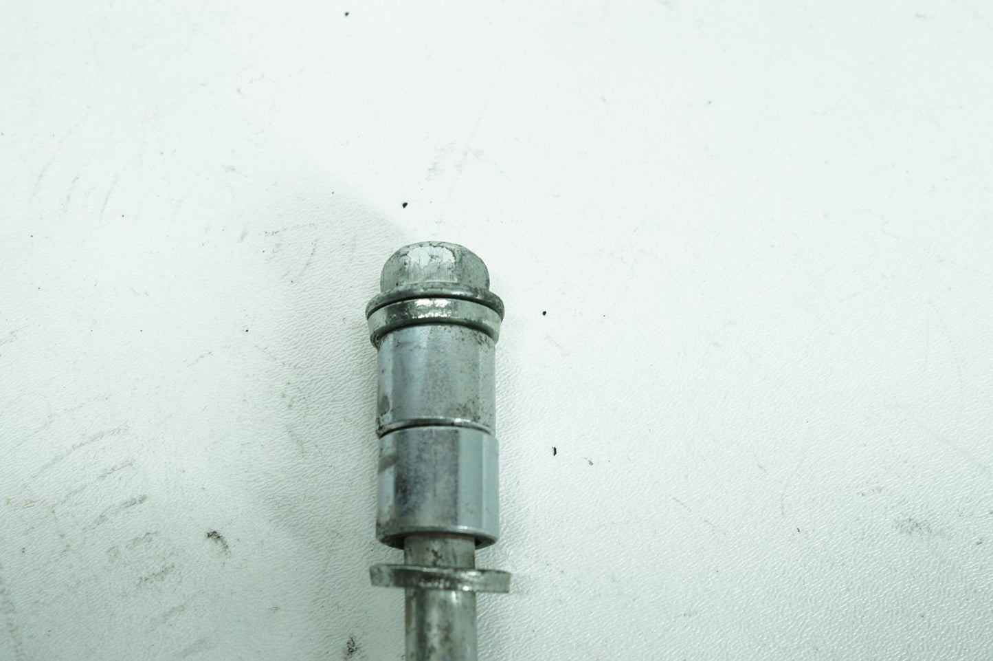 2007 - 2012 Harley-Davidson Softail Heritage Classic Engine Mount Pivot Bolt Shaft 48054-00