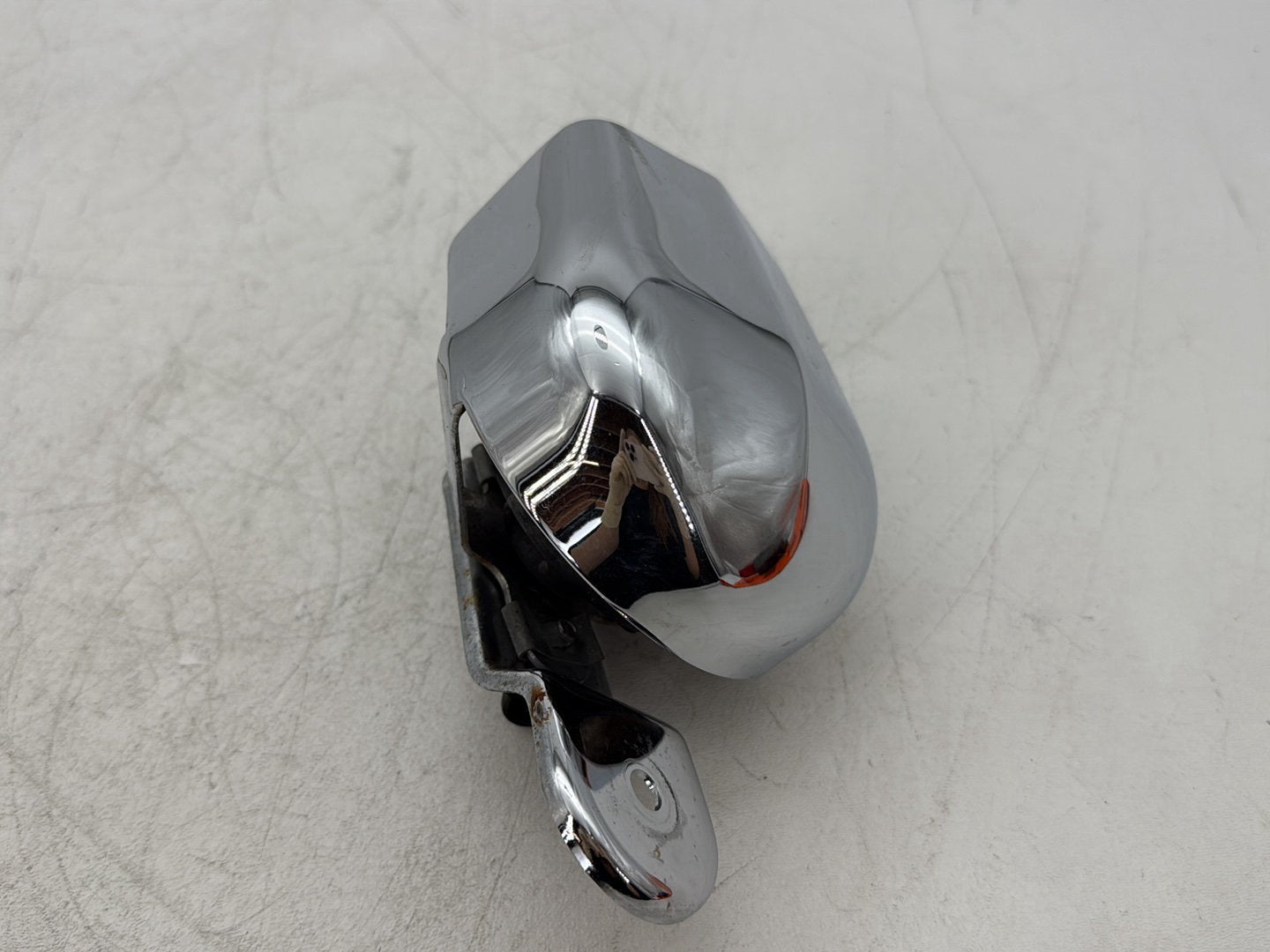 2000 Harley Dyna FXDWG Wide Glide OEM Horn Signal Klaxon Chrome Cover