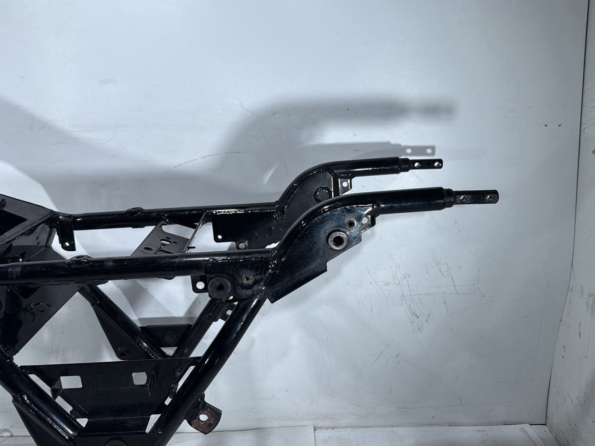 2005 Harley Road King Touring Police OEM Body Main Frame Chassis SLVG