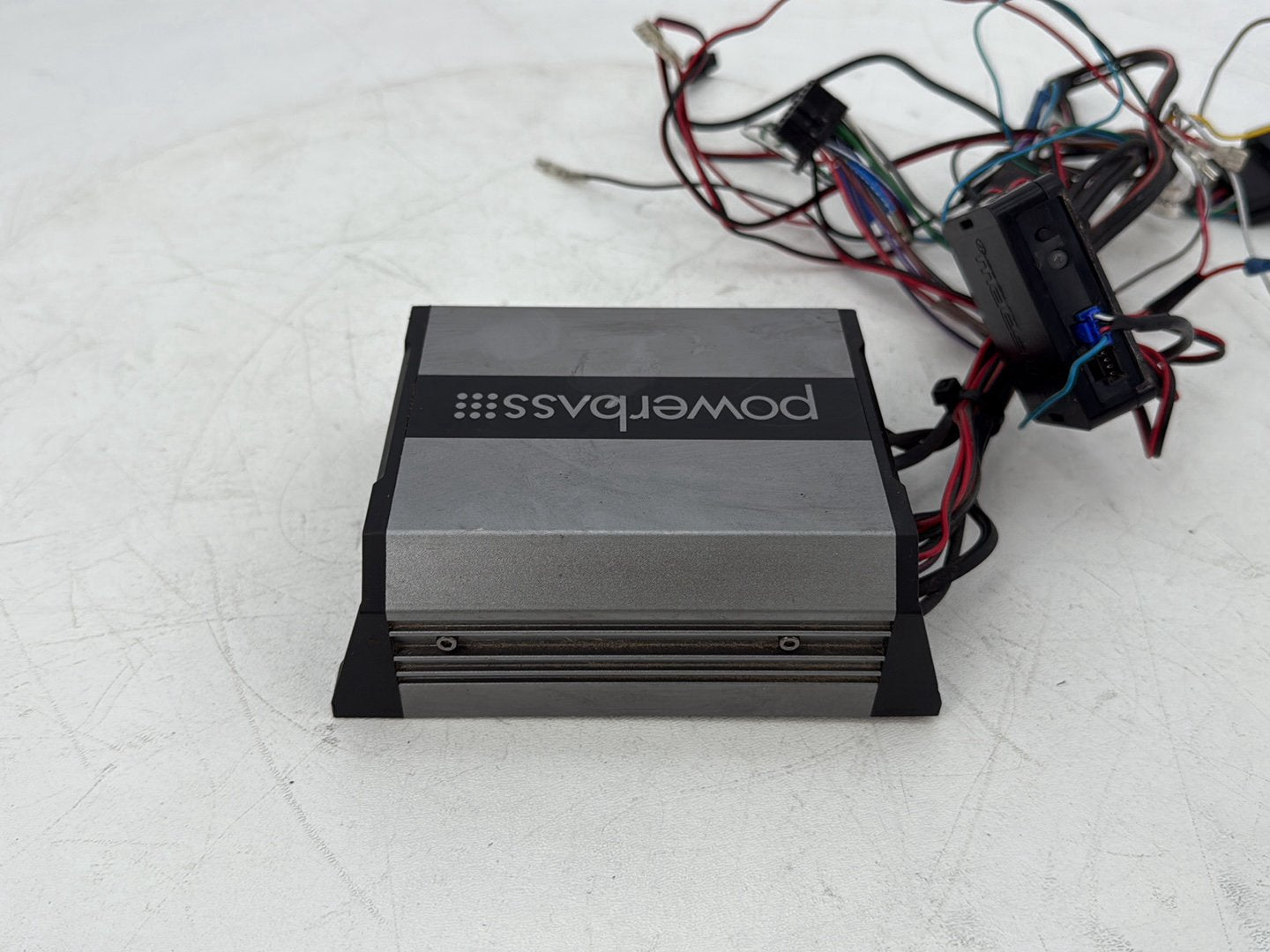 1999 - 2006 Harley-Davidson Touring Electra Glide Ultra Radio Stereo Audio Sound Amplifier Amp POWERBASS