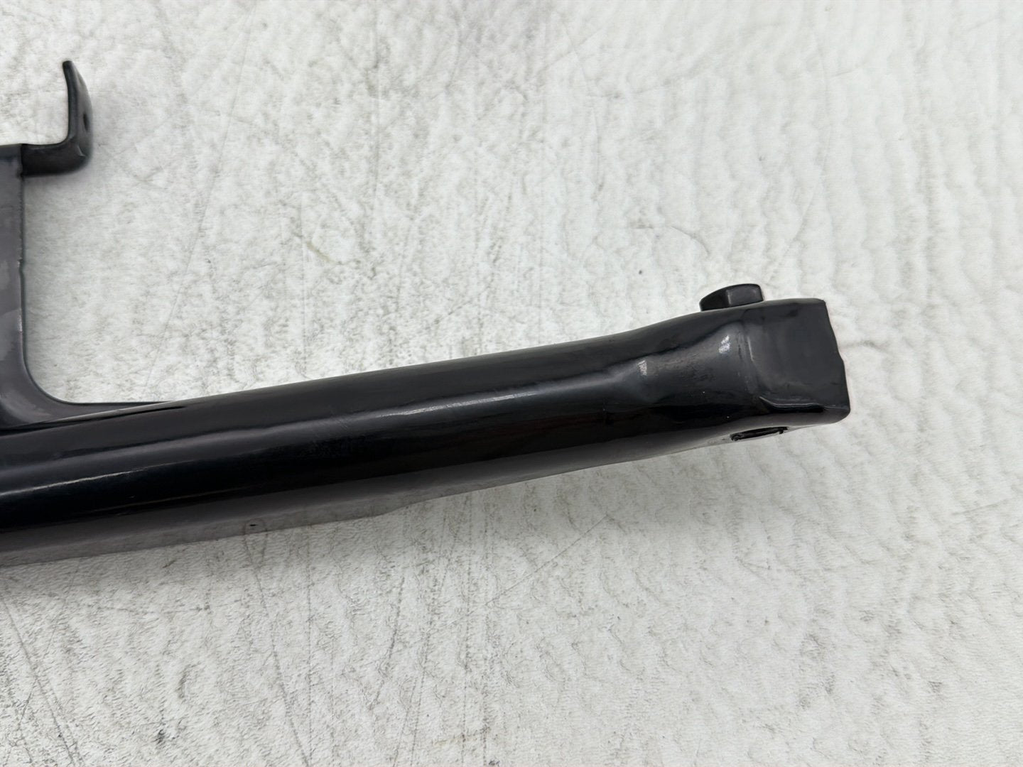 2011 Harley Heritage Softail Classic FLSTC OEM Seat Bracket Mount Support Mounting