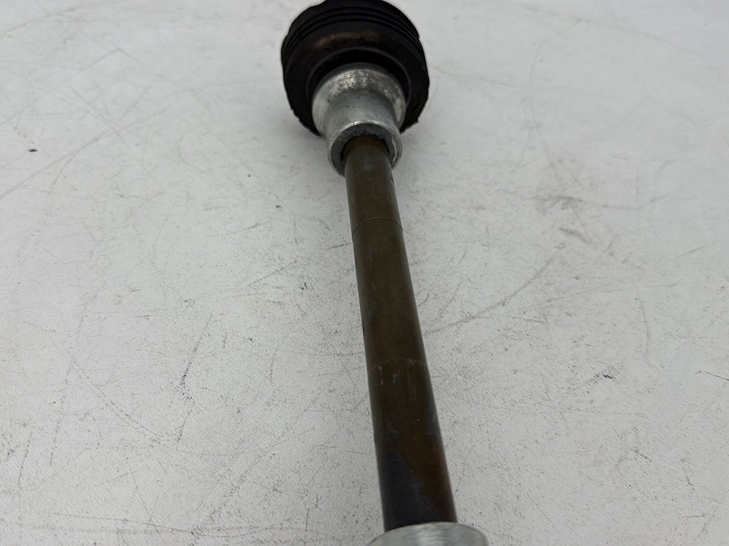 1999 - 2006 Harley-Davidson Touring Electra Glide Rear Fork Swingarm Pivot Bolt Shaft 47505-02
