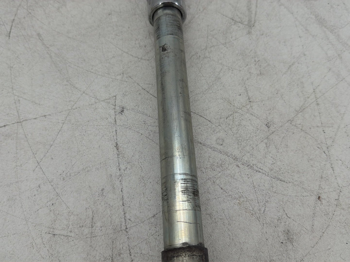 2006 Harley Electra Glide Touring Ultra FLHTCUI OEM Front Wheel Axle Bolt Shaft