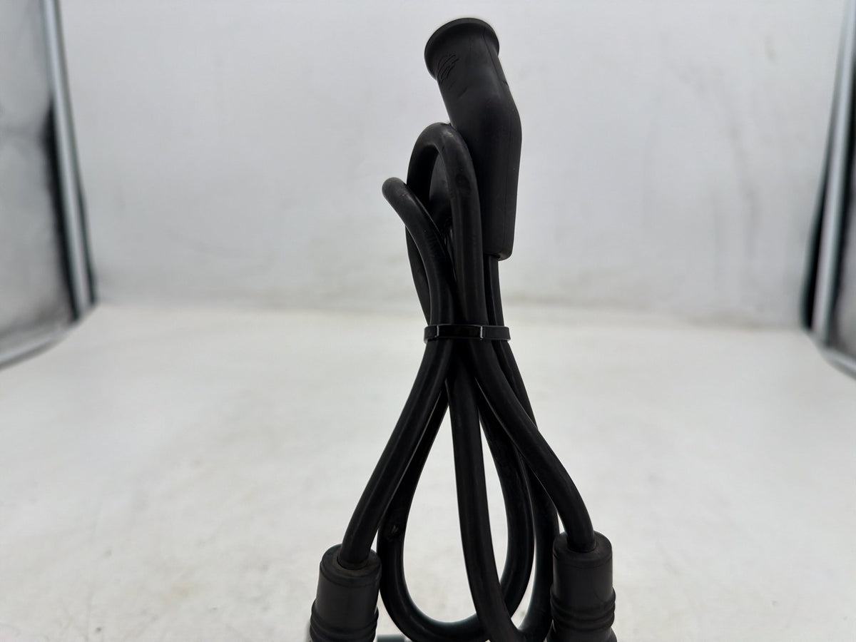 2004 Harley Electra Glide Touring Ultra OEM Ignition Coil Spark Plugs Cable