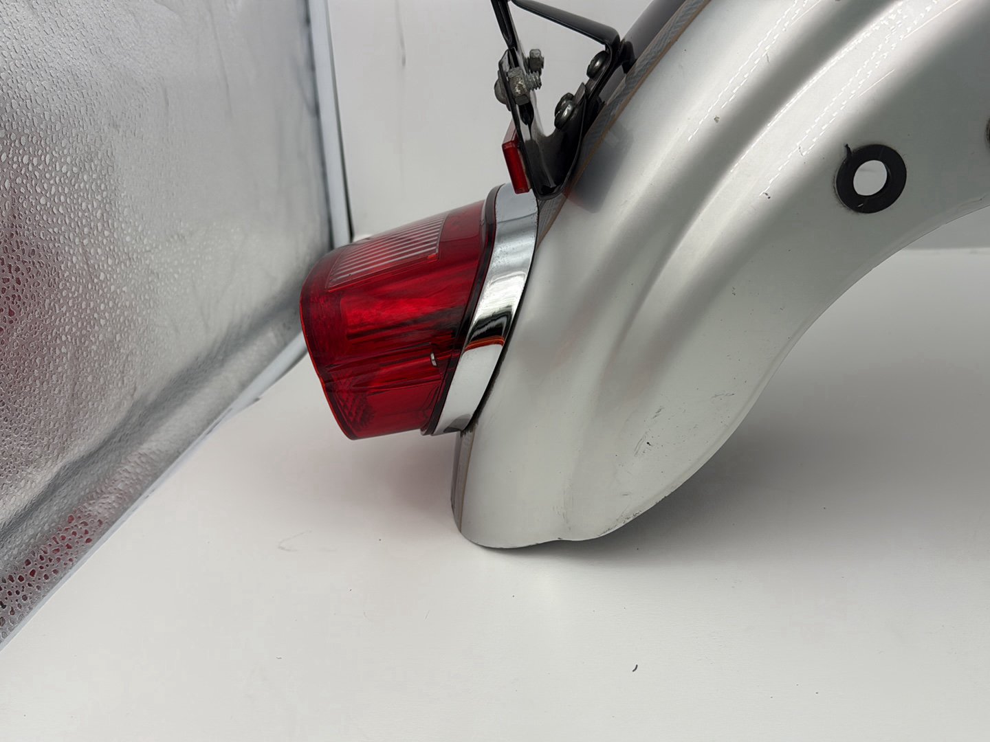 2003 Harley Sportster XL1200C 1200 Custom Anniversary OEM Rear Wheel Fender Taillight Brake Lamp