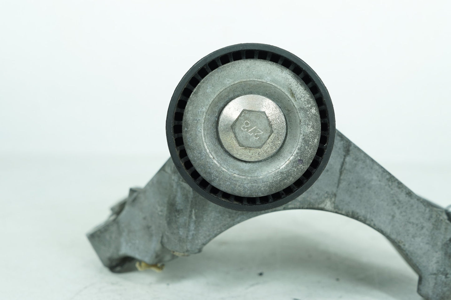 2013 - 2015 Jaguar XF  A/C Compressor