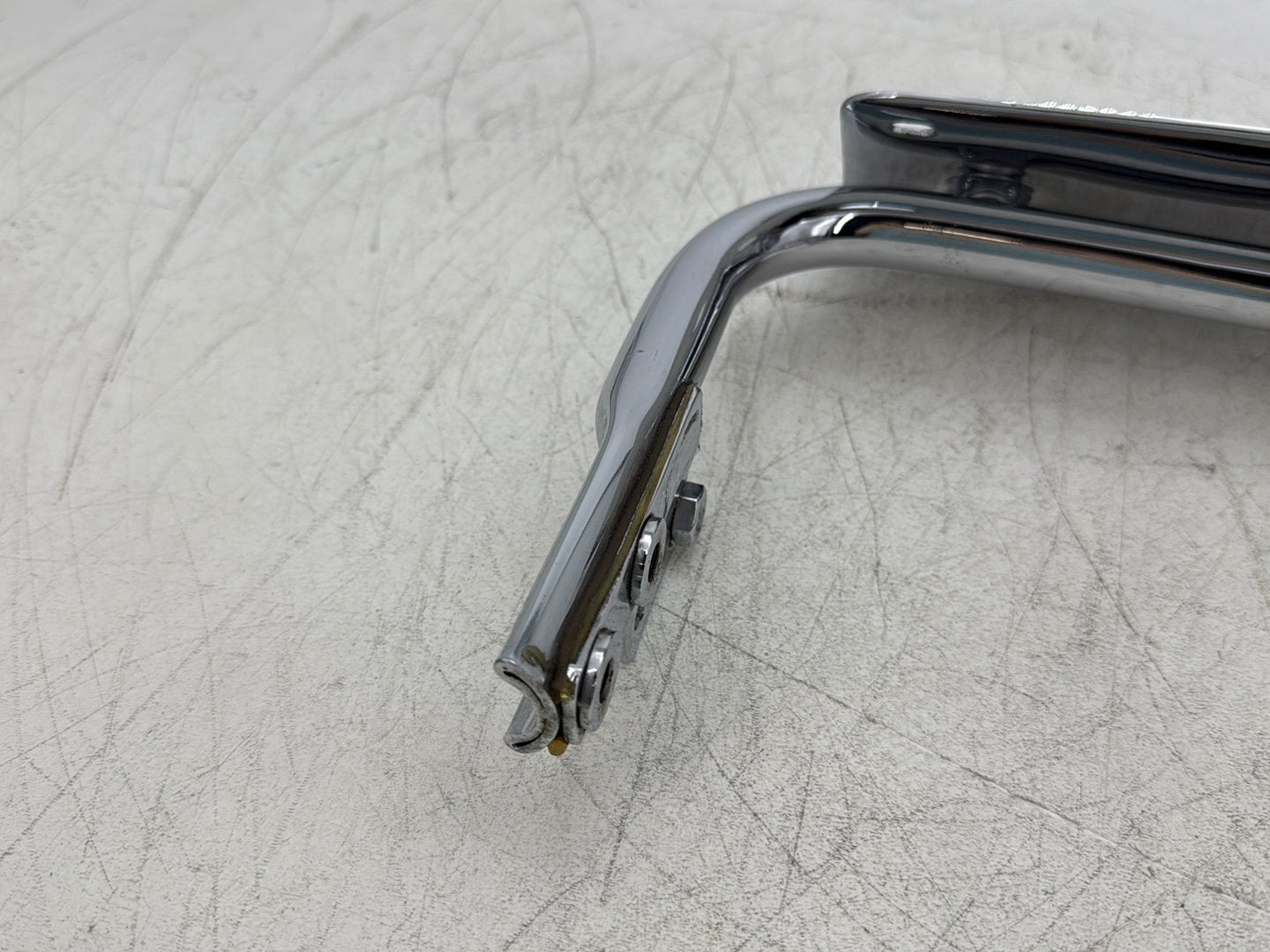 07 Harley Electra Glide Touring Ultra OEM Rear License Plate Support Bar Holder