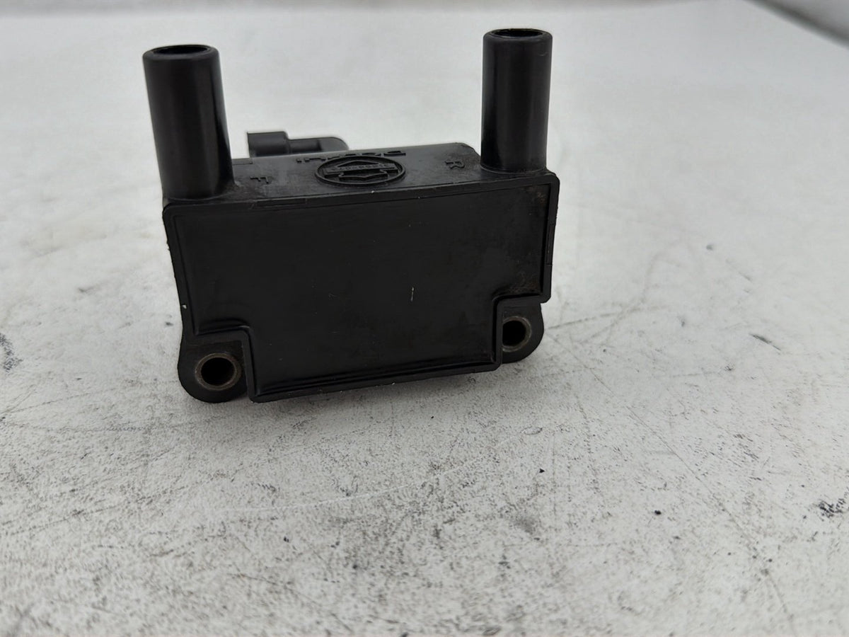 2015 Harley Electra Glide Touring Ultra Low OEM Ignition Coil Spark Igniter