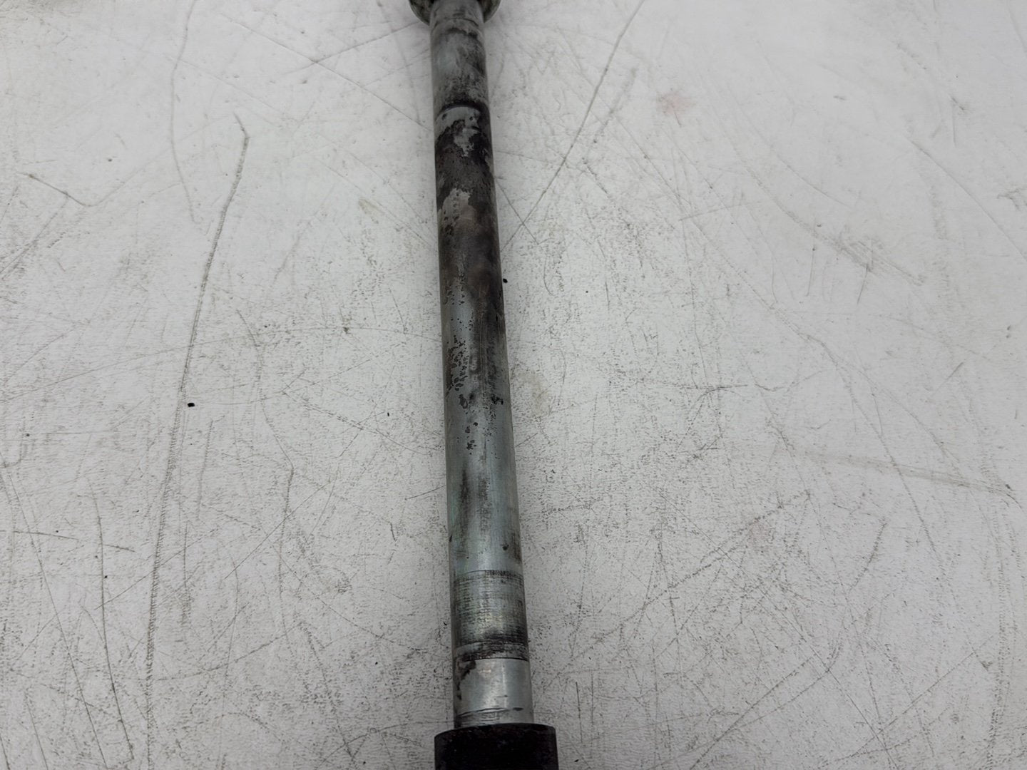 2005 Harley Dyna FXDWG Wide Glide OEM Rear Wheel Axle Bolt Shaft