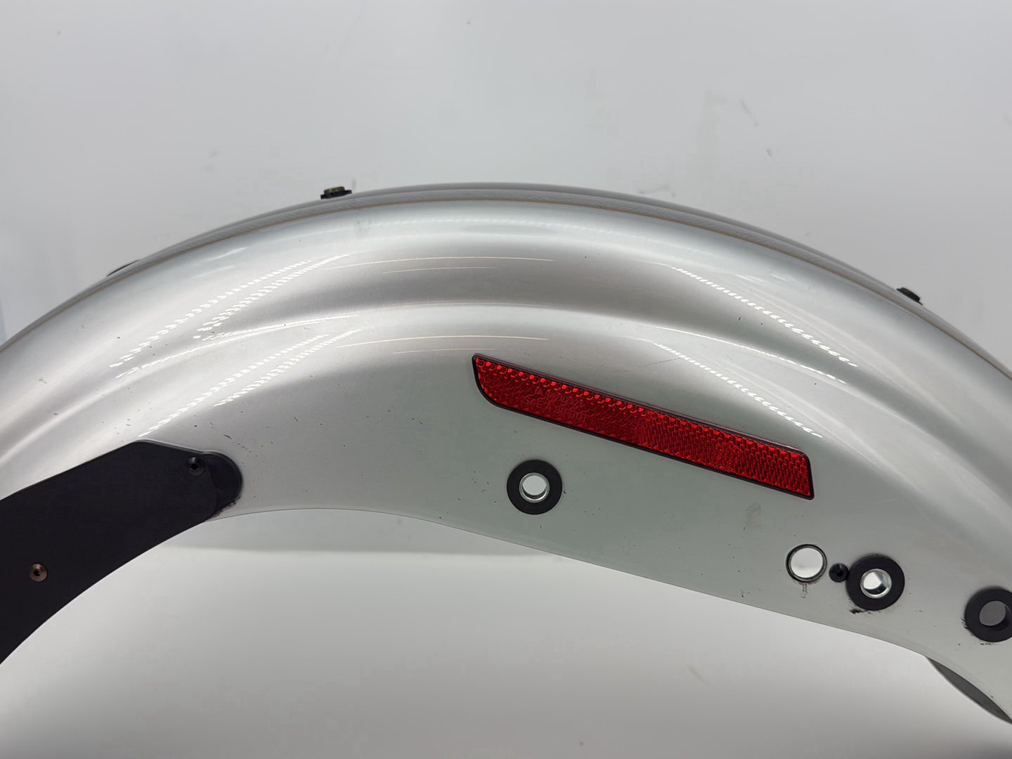 2003 Harley Sportster XL1200C 1200 Custom Anniversary OEM Rear Wheel Fender Taillight Brake Lamp