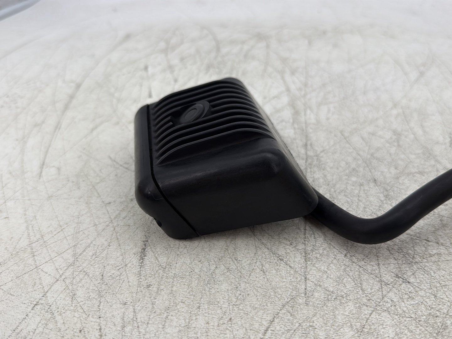 1998 Harley Touring FLHTCUI Electra Glide Ultra OEM Rear Brake Line Master Cylinder Reservoir Tank
