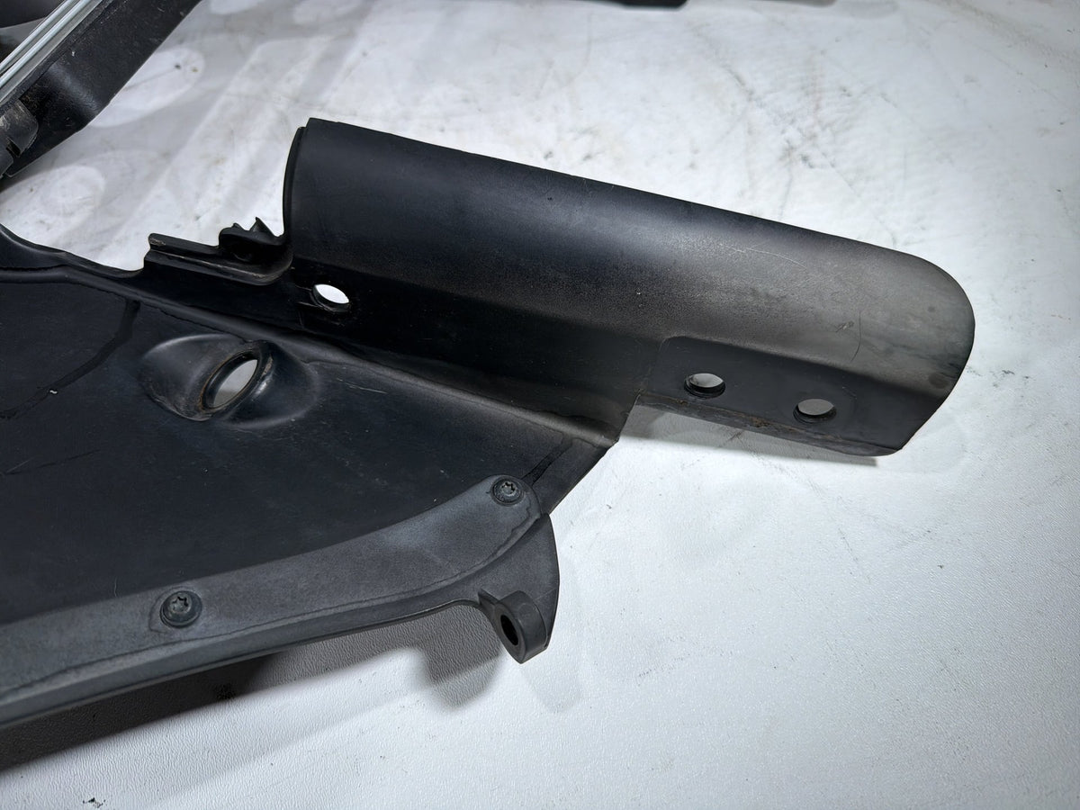 2008 Harley Electra Glide Touring Ultra OEM Front Inner Batwing Fairing Cover