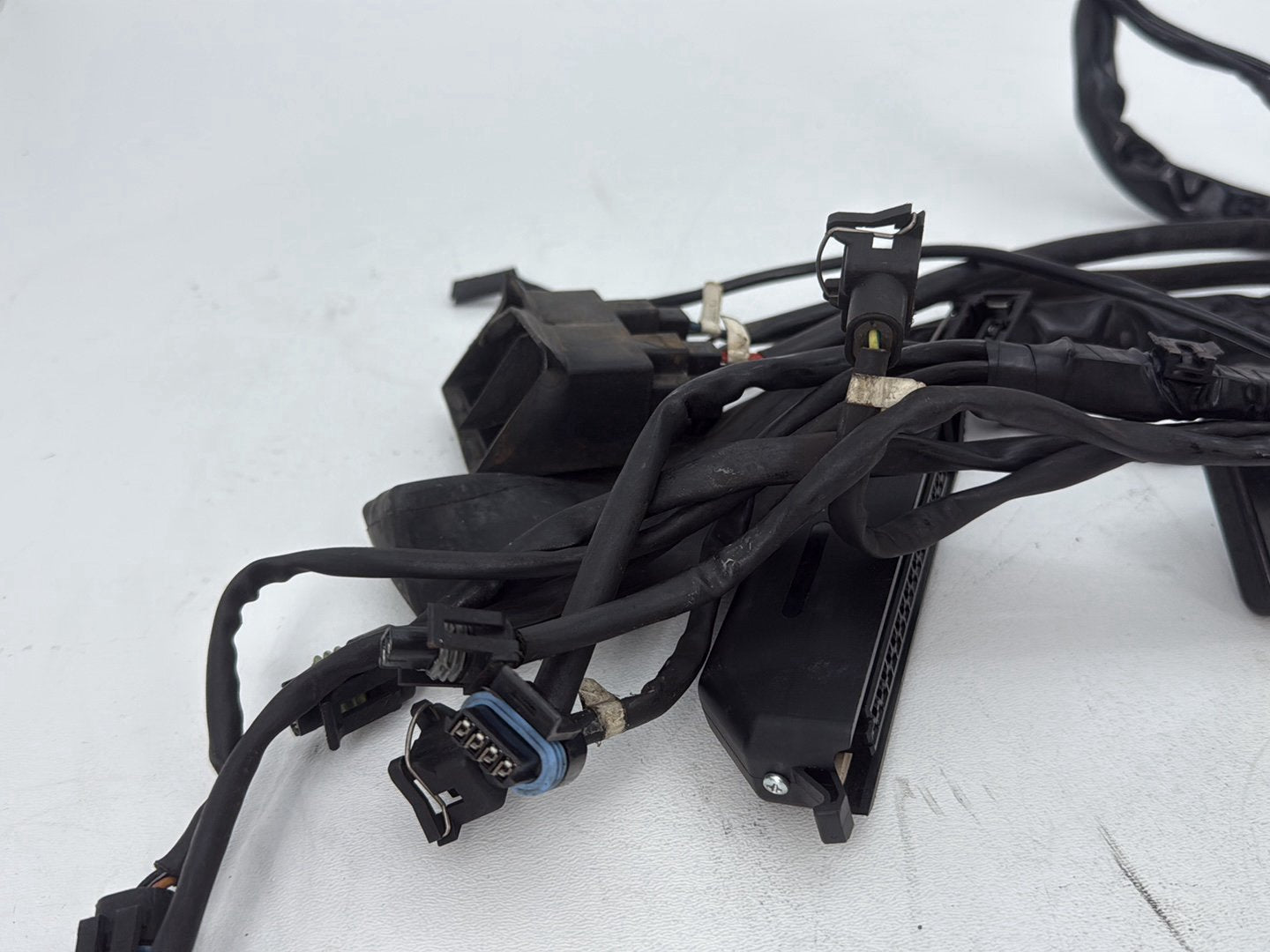 1998 Harley Road King Touring FLHRCI Classic OEM Wire Wiring Harness Plug In Connectors