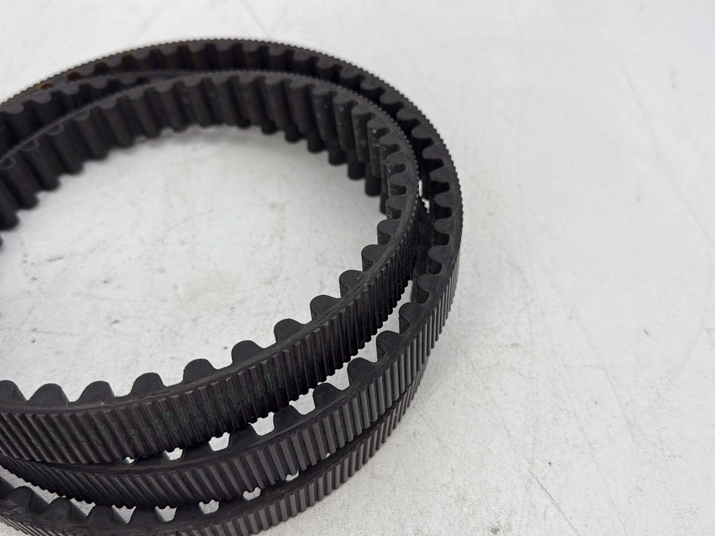 2018 Harley Electra Glide Touring Ultra FLHTCU OEM Rear Drive Belt