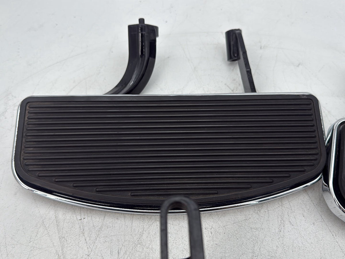 2013 Harley Electra Glide Touring Left Right Driver & Pass Floorboard Foot Rest